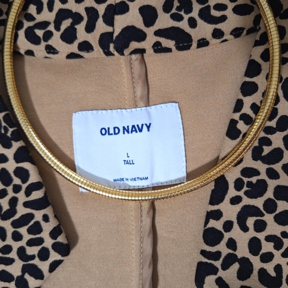 Old Navy Leopard Stretch Open Front Blazer - Picture 2 of 13